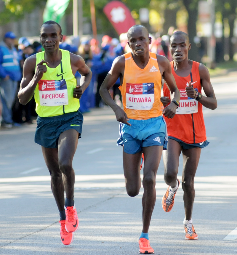 Illustration for article titled Update: Elegant Kipchoge, Now With Better Photos